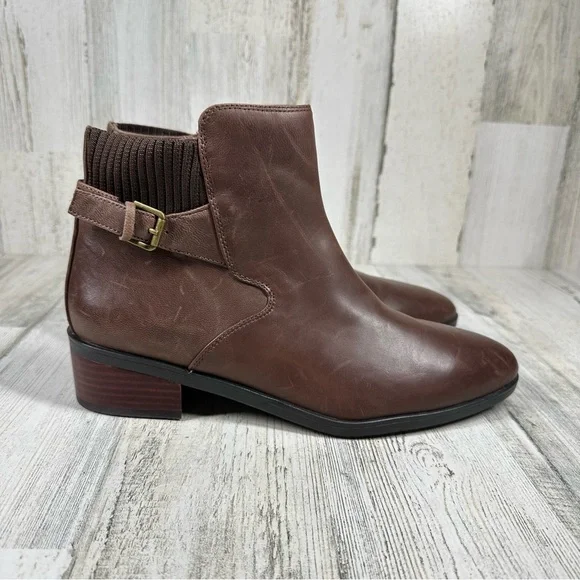 New Bella Vita Dora Brown Leather Block Heel Ankle Bootie  #1225. - Picture 6 of 14